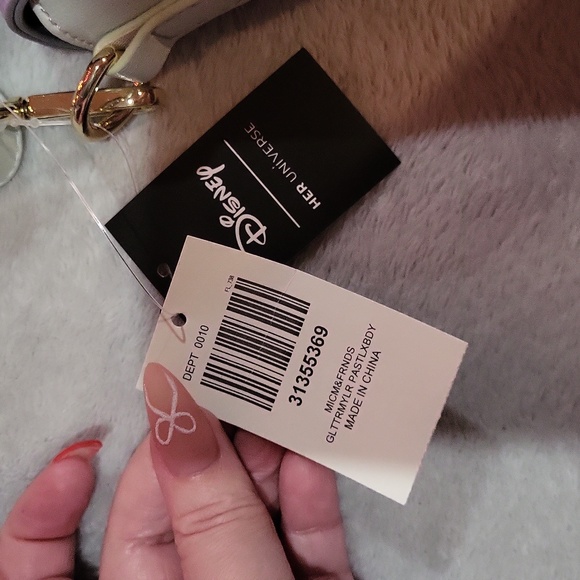 Her Universe Disney Mickey Bag - Picture 8 of 9